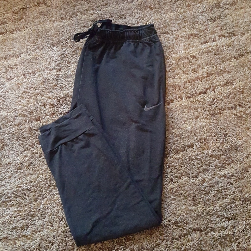 Nike dry fit joggers